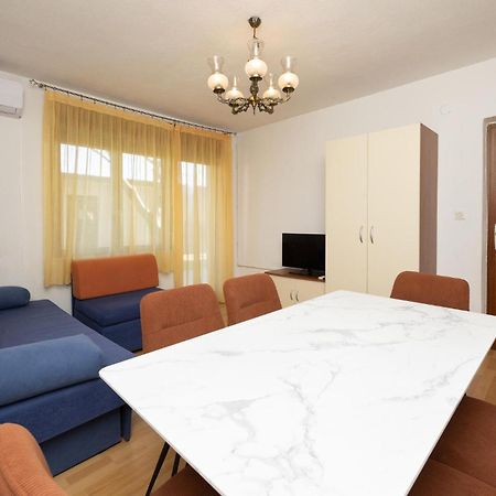 3 Bedroom Gorgeous Apartment In Trogir Exterior photo