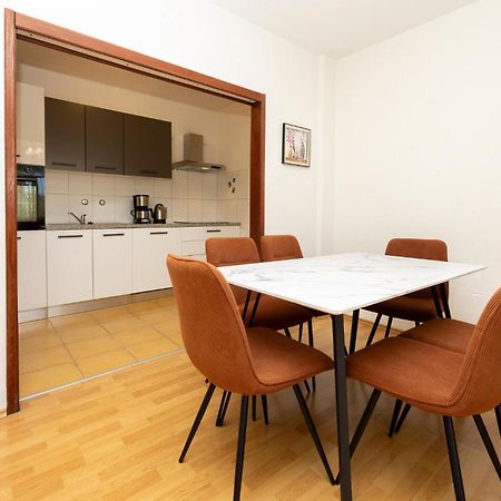 3 Bedroom Gorgeous Apartment In Trogir Exterior photo