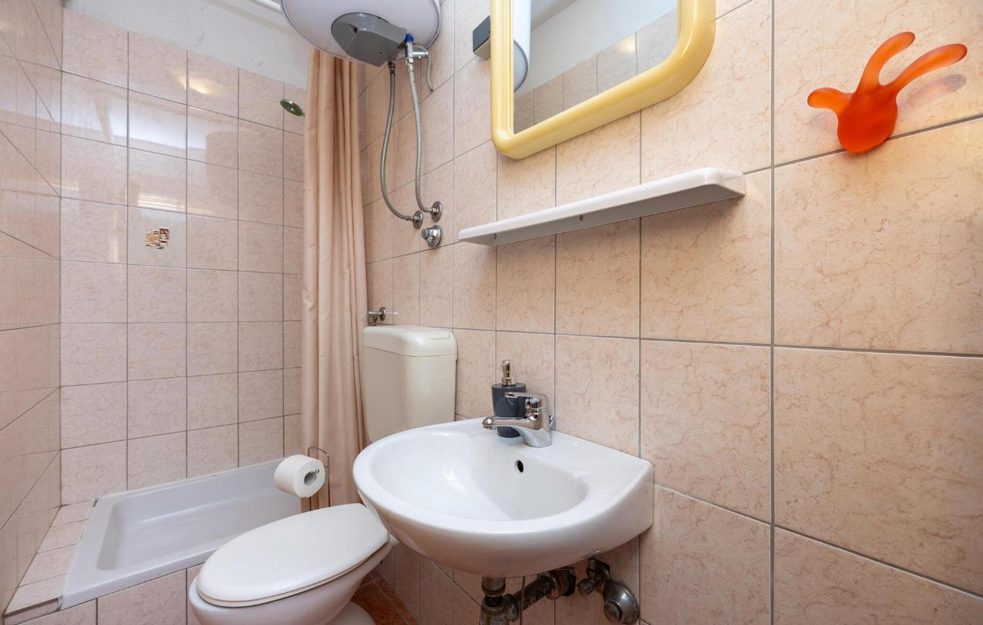 3 Bedroom Gorgeous Apartment In Trogir Exterior photo