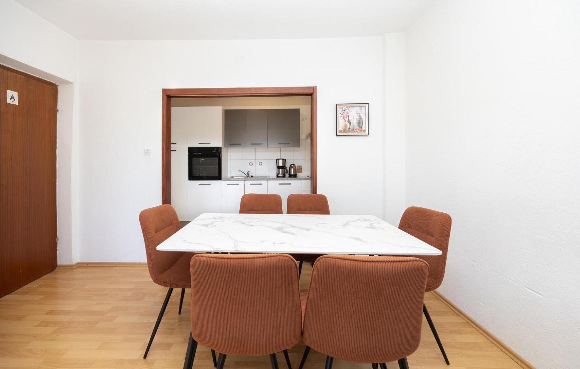 3 Bedroom Gorgeous Apartment In Trogir Exterior photo
